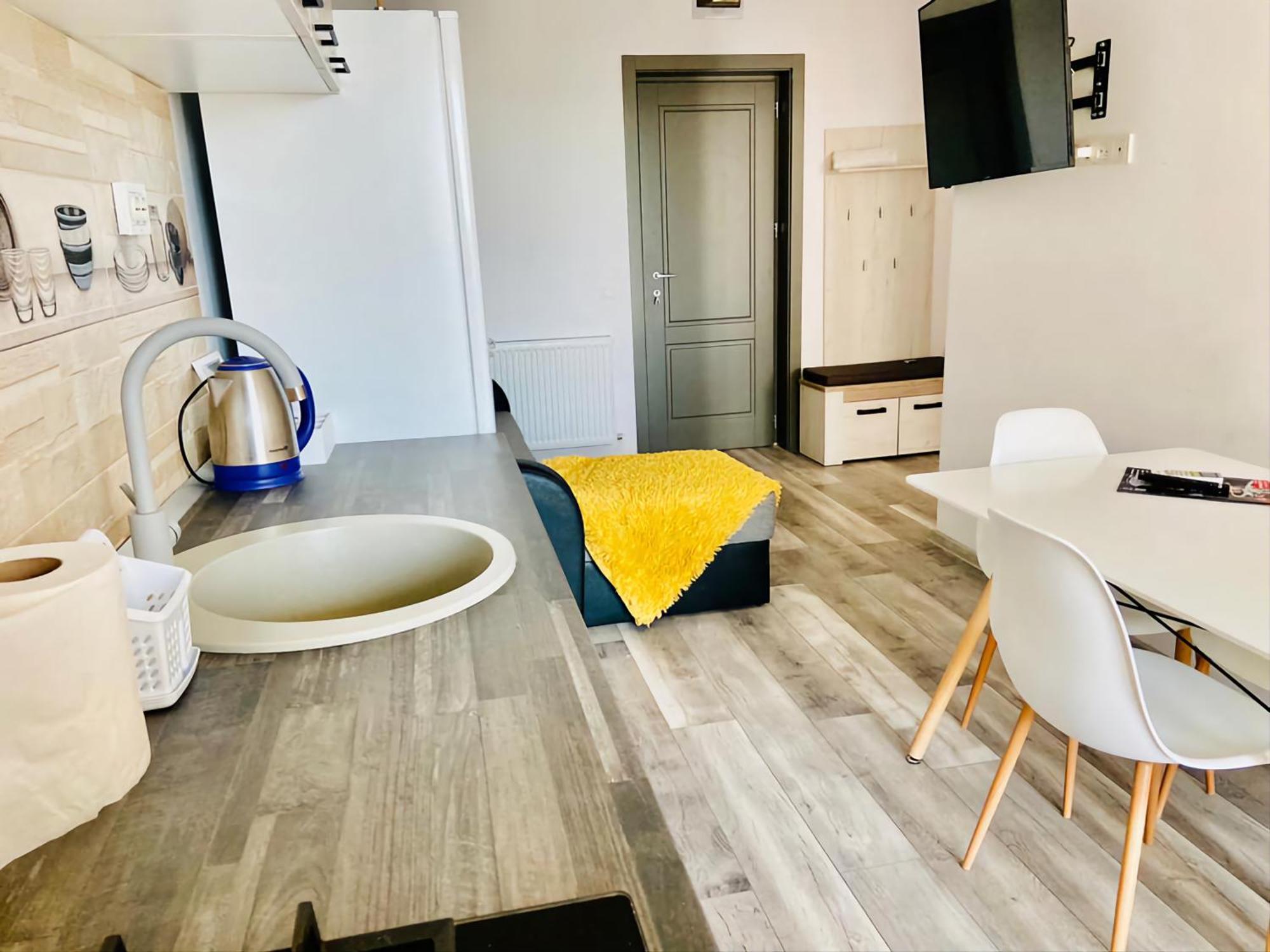 Ultracentral Lazar Residence ヤシ エクステリア 写真