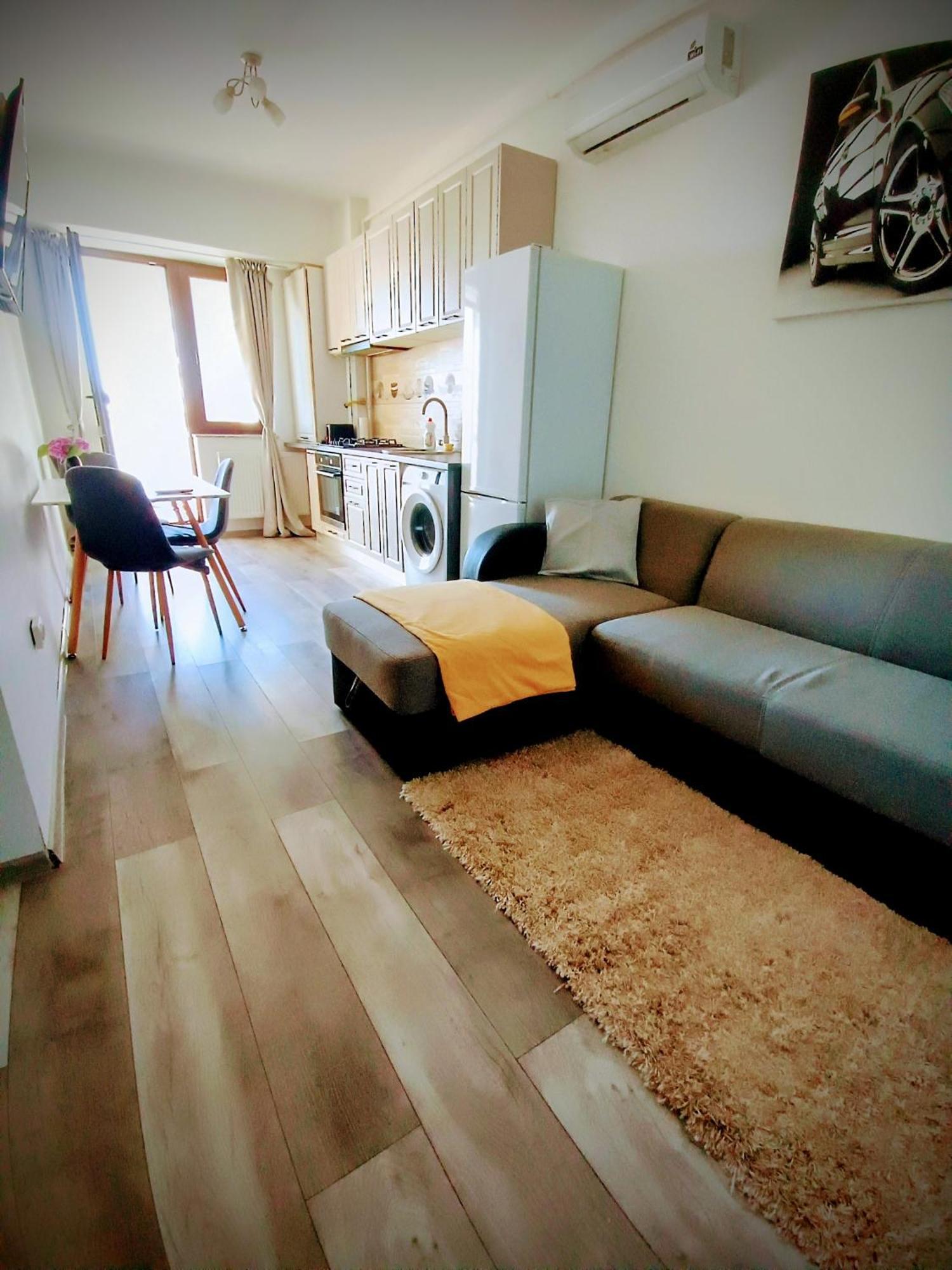 Ultracentral Lazar Residence ヤシ エクステリア 写真